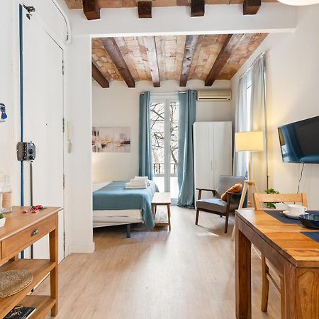 Lodging Apartments Beach Studio P1 バルセロナ エクステリア 写真